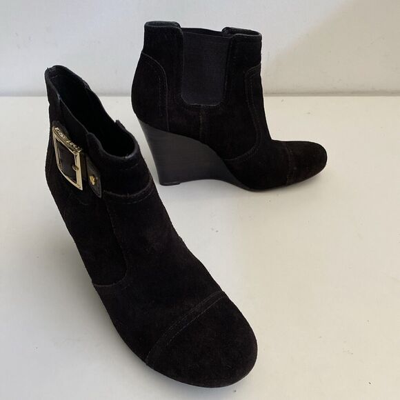 Tory Burch Adrienne Ankle Boot Bootie Brown Suede Gold Buckle Wedge Heel… - Picture 4 of 9